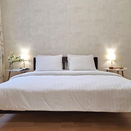 Однокімна Квартира Біля Каштанової Алеї У Центрі Полтави Мережа Alexapartments Документи Для Відряджень Безконтатне Заселення 24-7 โปลตาวา ภายนอก รูปภาพ