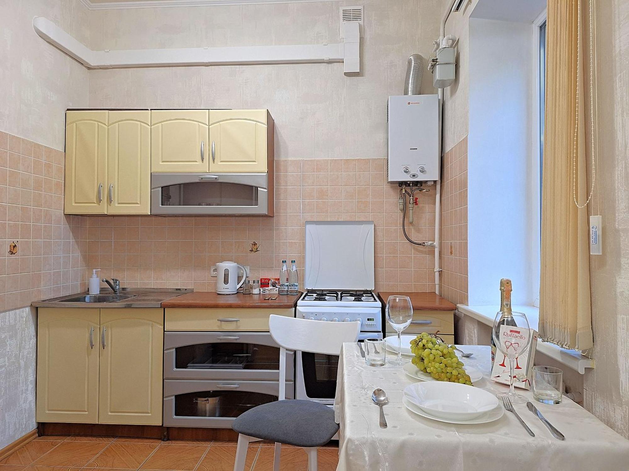 Однокімна Квартира Біля Каштанової Алеї У Центрі Полтави Мережа Alexapartments Документи Для Відряджень Безконтатне Заселення 24-7 โปลตาวา ภายนอก รูปภาพ