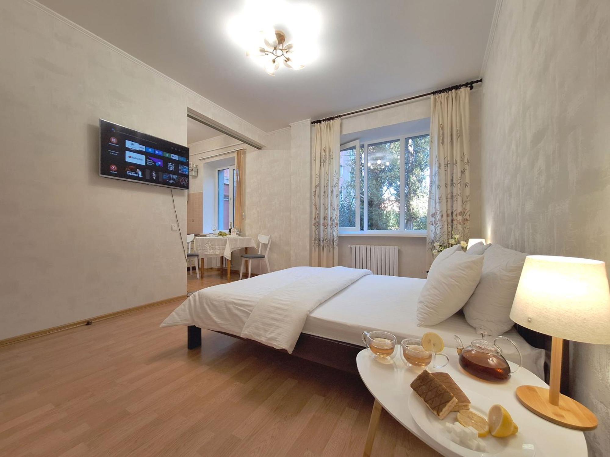 Однокімна Квартира Біля Каштанової Алеї У Центрі Полтави Мережа Alexapartments Документи Для Відряджень Безконтатне Заселення 24-7 โปลตาวา ภายนอก รูปภาพ